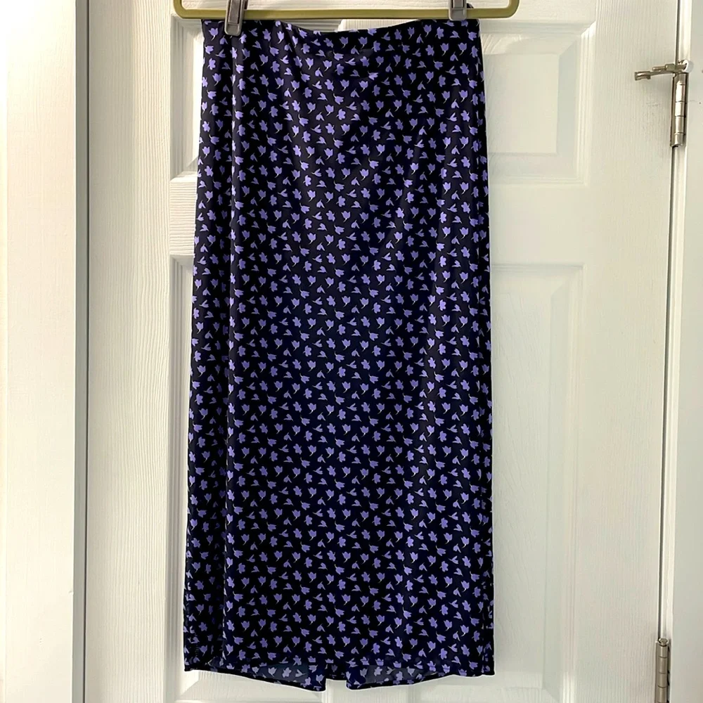 Cabi, Island skirt, size M - Picture 6 of 6